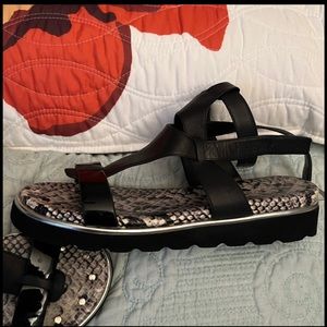 DONALD PLINER SANDALS